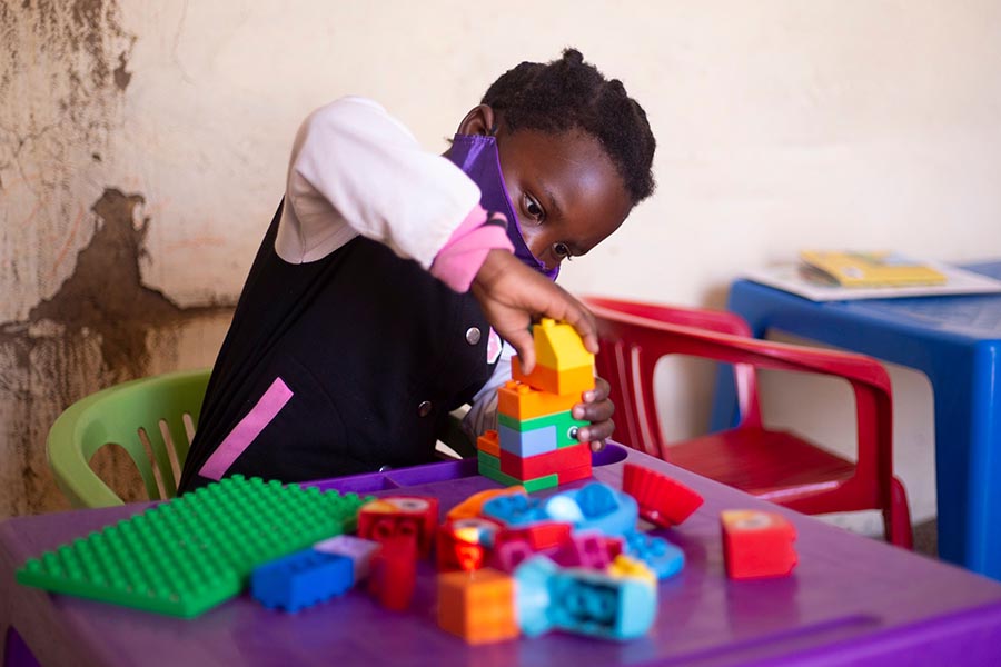 PLAY is a partnership between the Department of Basic Education, UNICEF, Cotlands and the LEGO Foundation.